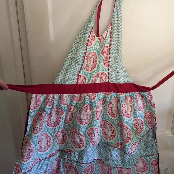 Two Aprons - Picture 3 of 5